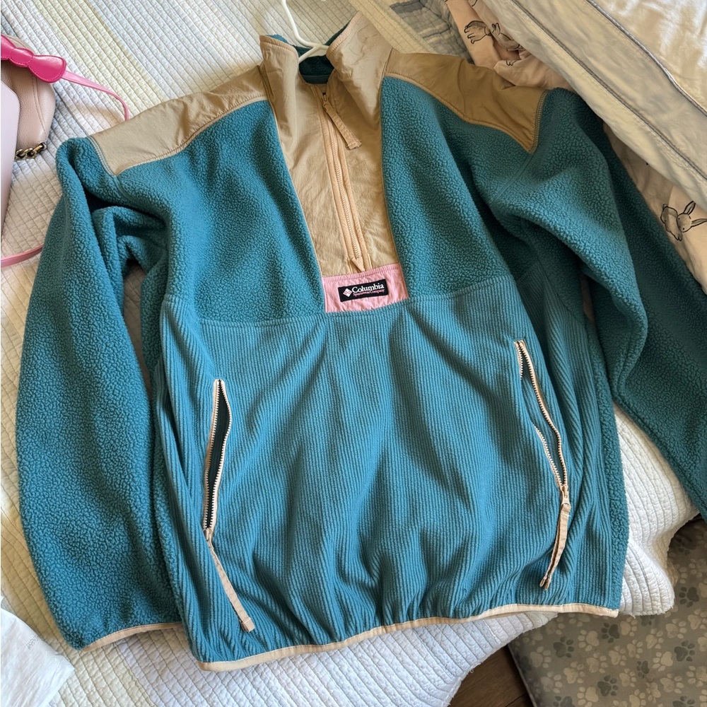 Columbia Sweater